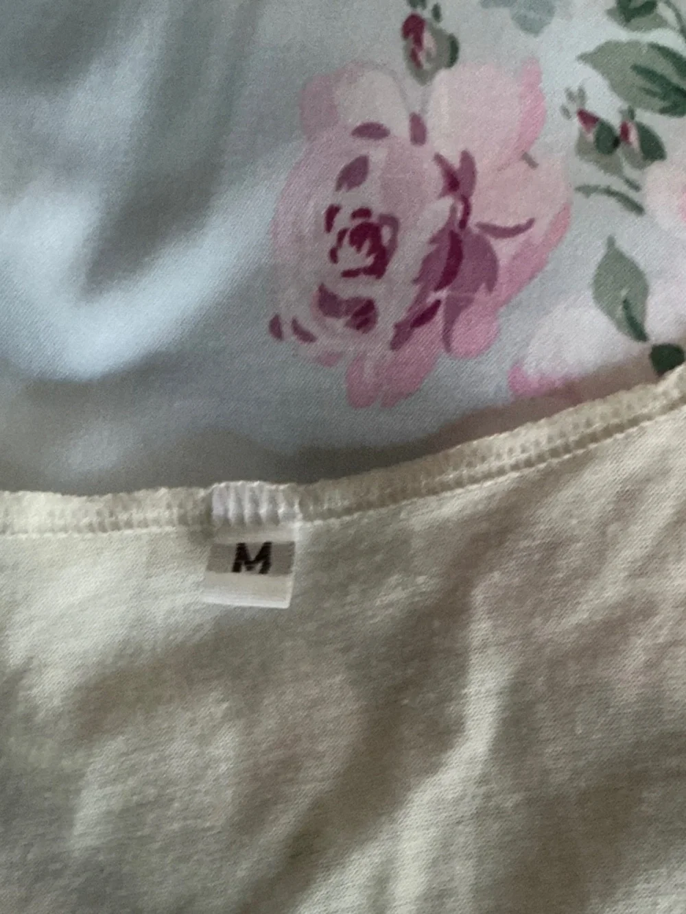 White Sleeveless Cat Shirt Sz M
